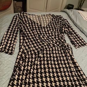 Black & White Houndstooth Evan Picone 3/4 Sleeve Wrap Dress